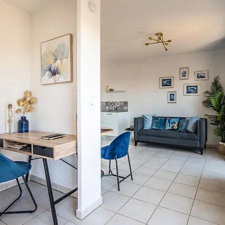 Côté Canal, Terrasse , Climatisation , Parking Privé Appartement