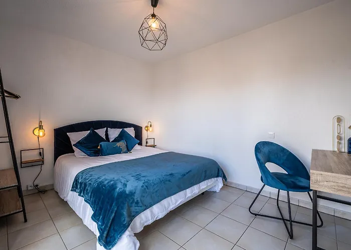 Appartement Côté Canal, Terrasse , Climatisation , Parking Privé Narbonne